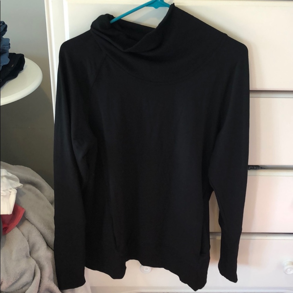 lululemon cowl neck sweatshirt HARDLY WORN